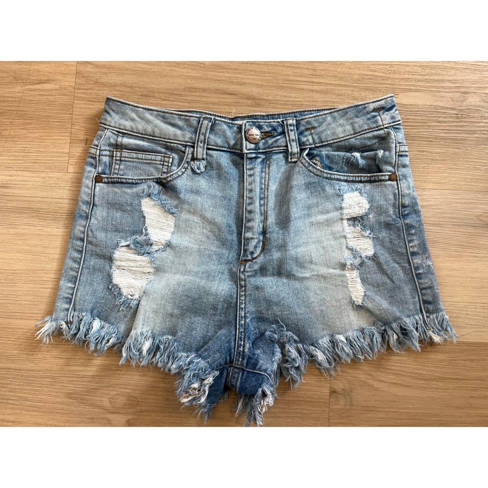 Sneak Peek Shorts Denim Jean Frayed Distressed Light Wash Women's Size M Raw Hem